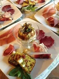 Farm stay Corte Breda, Agriturismo Bed&Breakfast Chiari Italy