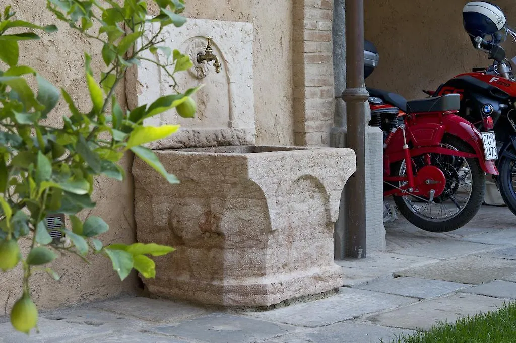 Corte Breda, Agriturismo Bed&Breakfast Chiari