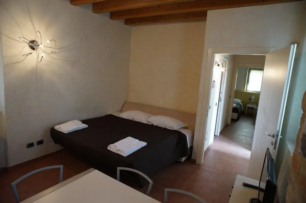 Corte Breda, Agriturismo Bed&Breakfast Chiari